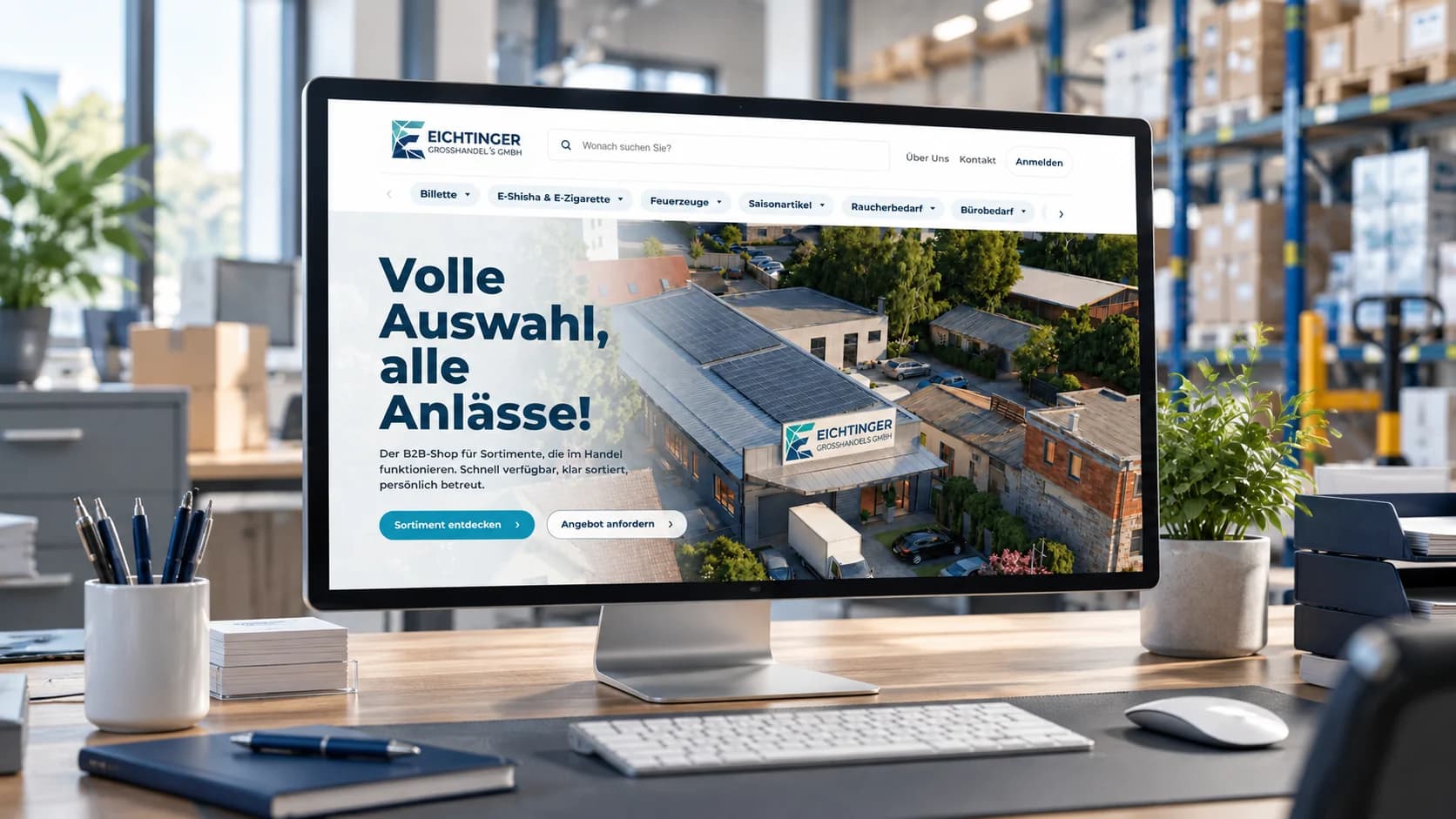 Eichtinger B2B-Shop auf einem Monitor im modernen Lagerbüro